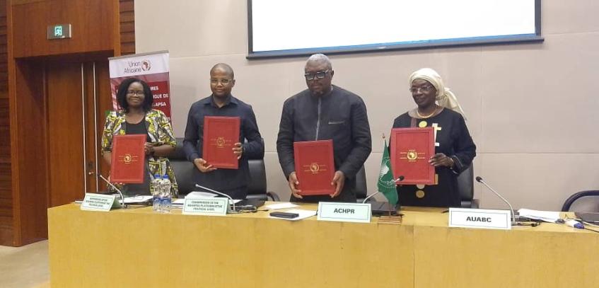The African Commission on Human and Peoples' Rights and the African Union Advisory Board Against Corruption have signed a Cooperation Agreement